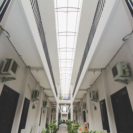 D'Paragon Pringwulung Maguwo Exterior foto